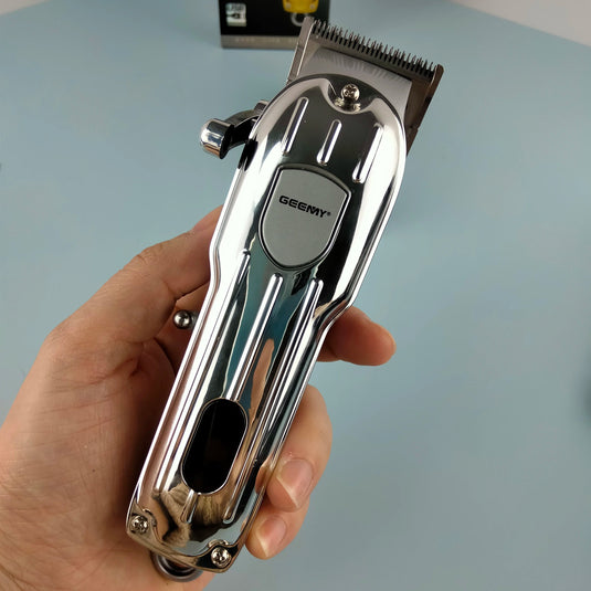 PACHET PROMOTIONAL !!! Masina de tuns cu acumulator, Geemy GM-6716, Accesorii incluse, Lame din titan + Aparat de tuns profesional Coba T01, accesorii incluse, 3W - CADOU !!!