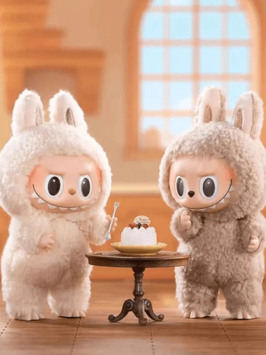 Jucarie de plus LaBubu gigant  + Jucarie surpriza LaBubu - CADOU !!!