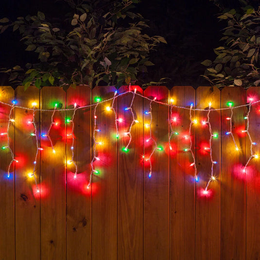 PACHET PROMOTIONAL !!! Instalatie exterior 5m franjuri inegali ,120 led-uri, lumina flash , fir gros, interconectabila + Instalatie solara 3m cu 30 fulgi LED-multicolor  - CADOU !!!